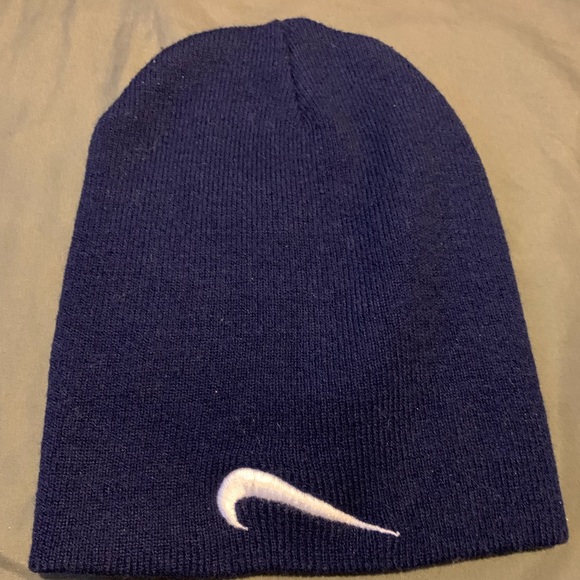 navy blue nike beanie